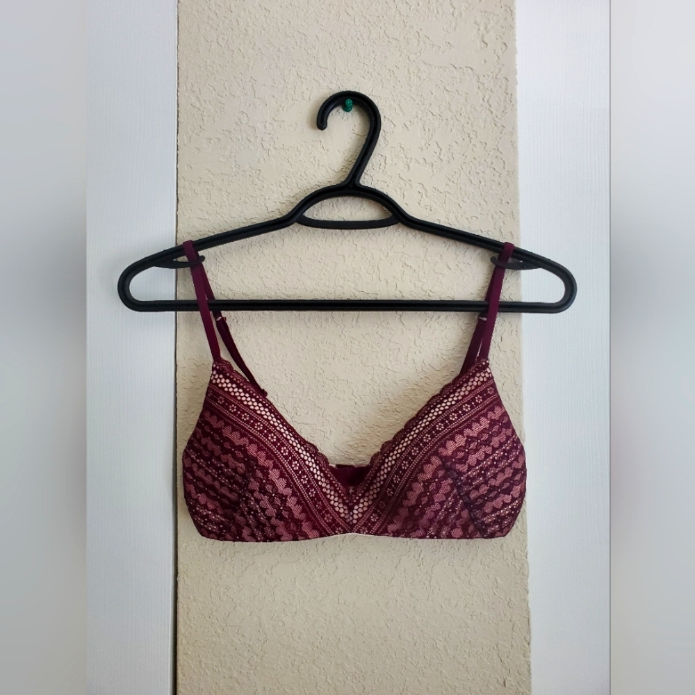Burgundy Victoria's Secret Bralette 32C